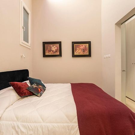 Art Apartment Luxury Sofia Suite Florence Exterior photo